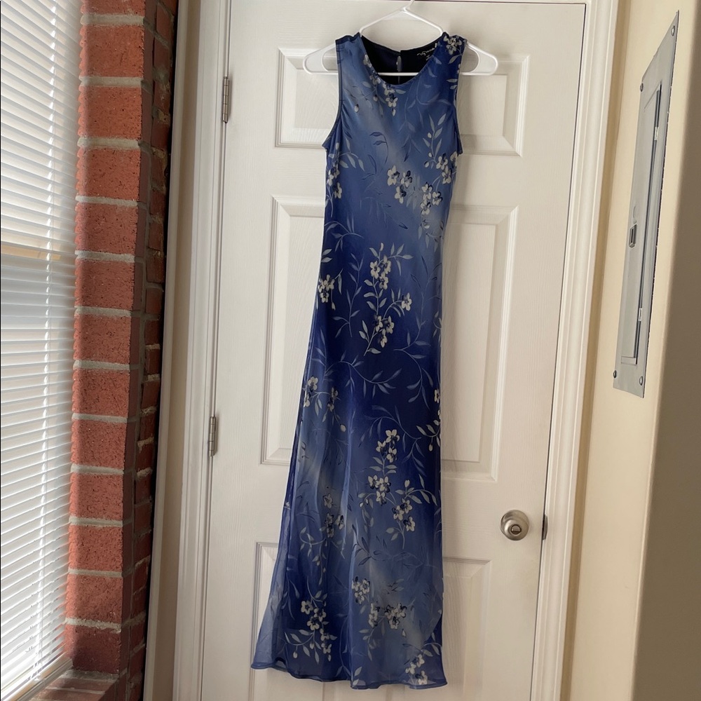 My Michelle Bodycon Long Blue Floral‎ Maxi Dress size 5/6